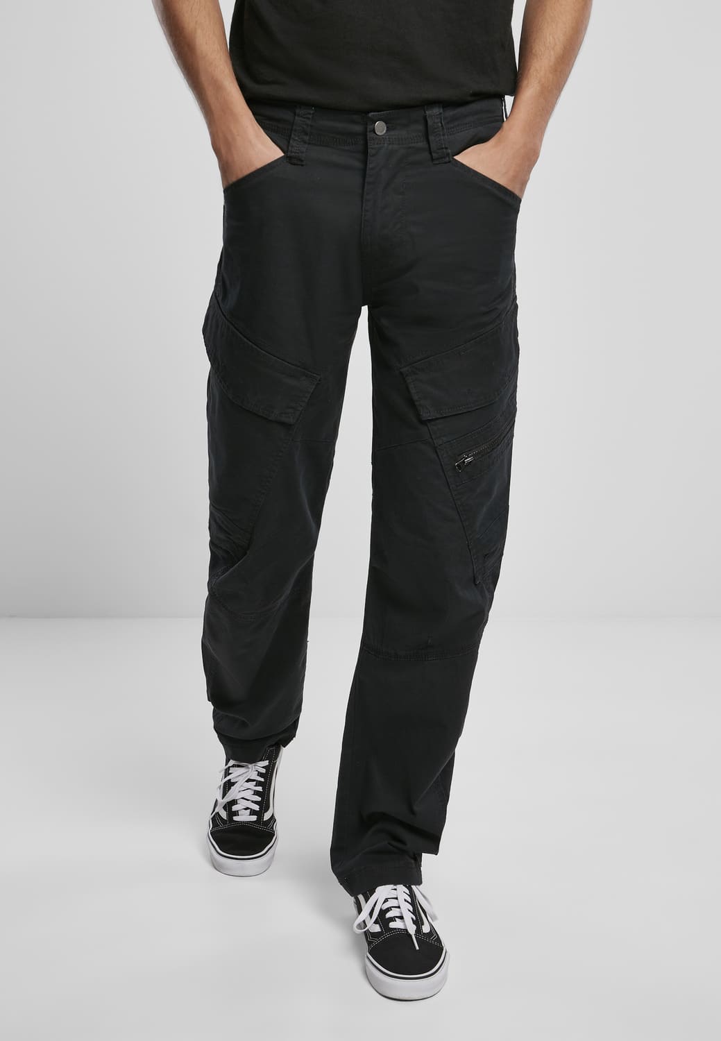 BD9470-00007-0060 Pantaloni cargo Adven Slim Fit Brandit nero XXL