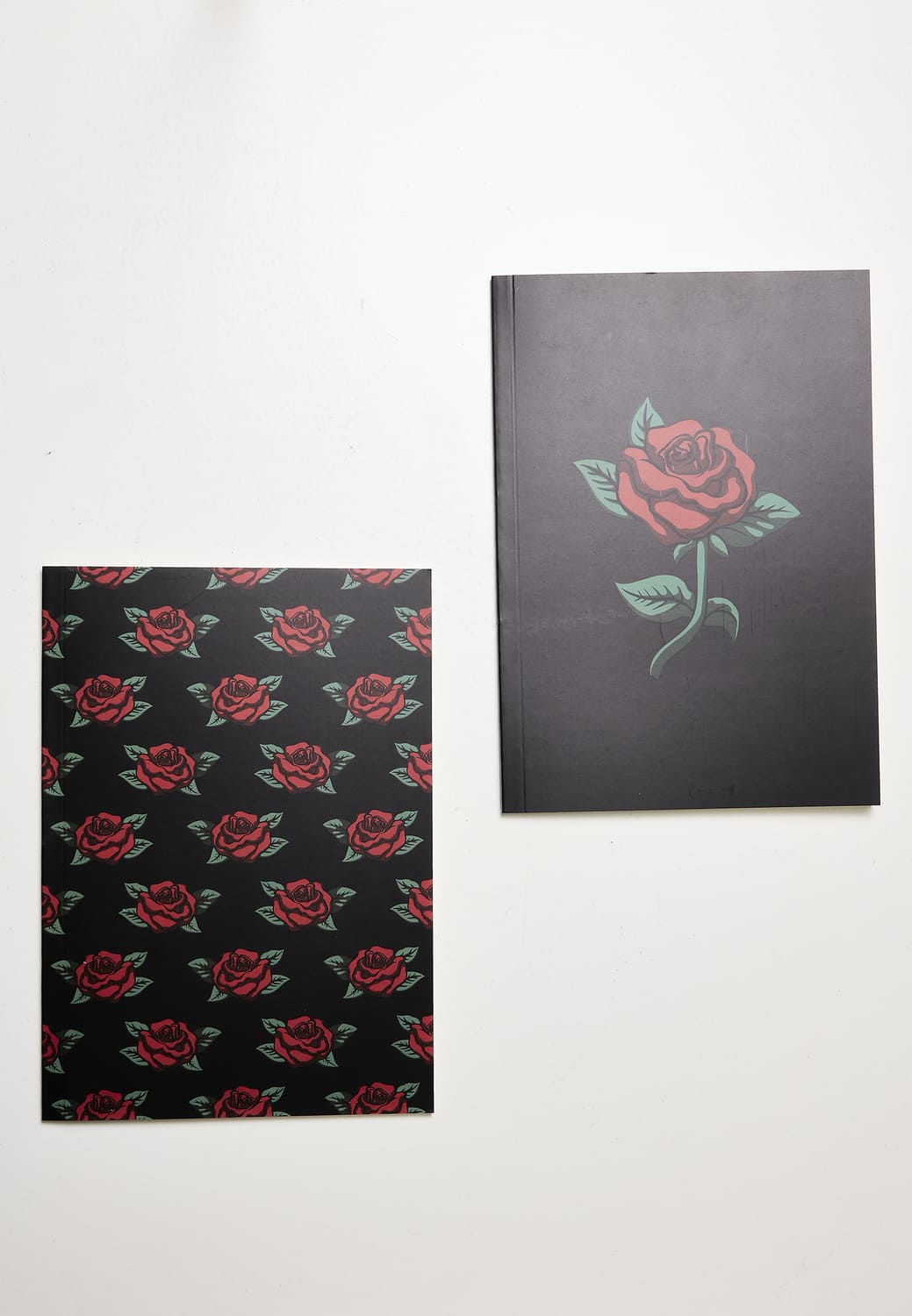 MT2145-02374-0050 Taccuino Roses 2-pack nero/rosso