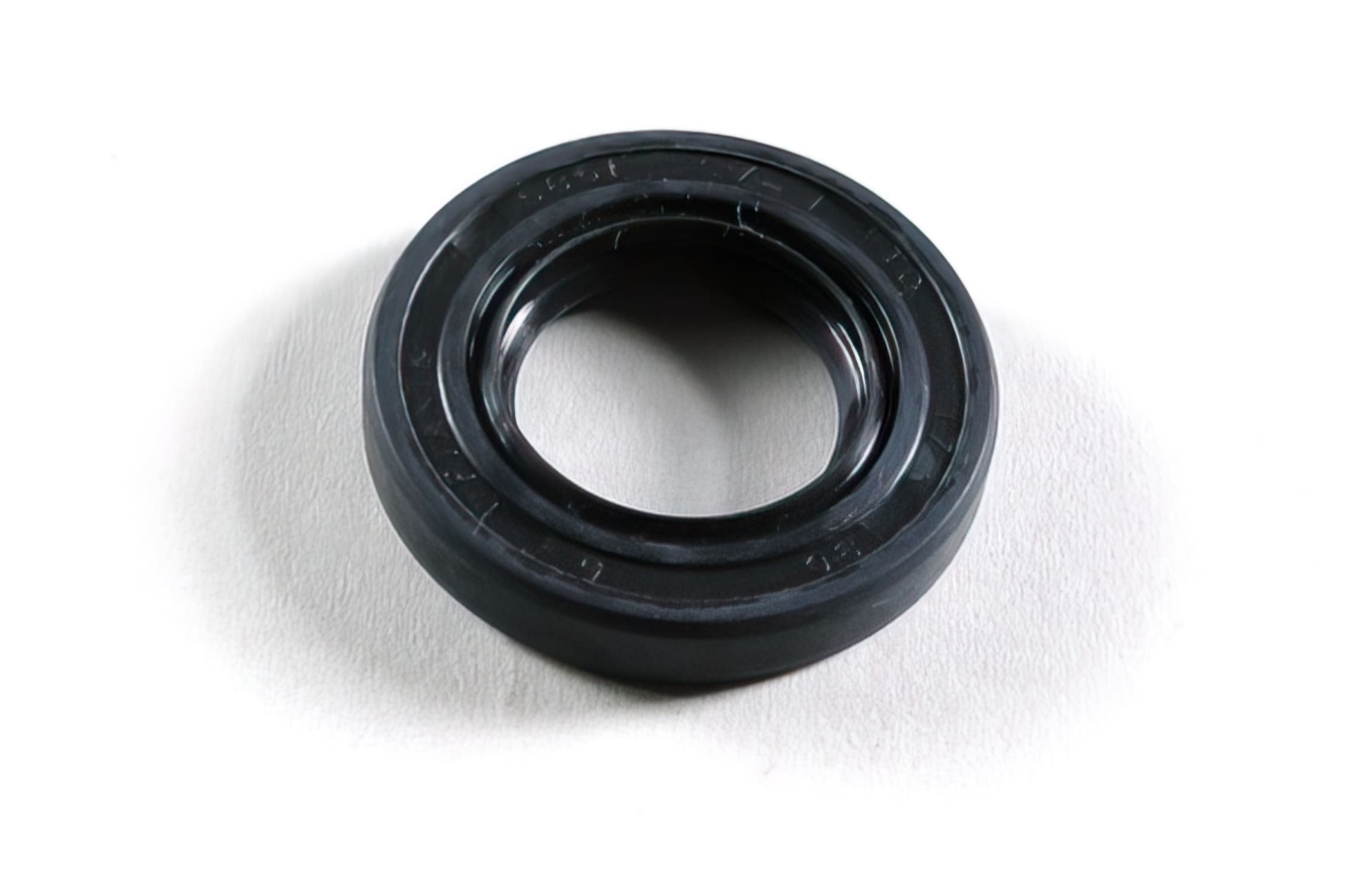 MF95.17001 Paraolio Coperchio Trasmissione tutti Modelli Peugeot / GY6, 17x30x5 mm, COD: MF95.17001