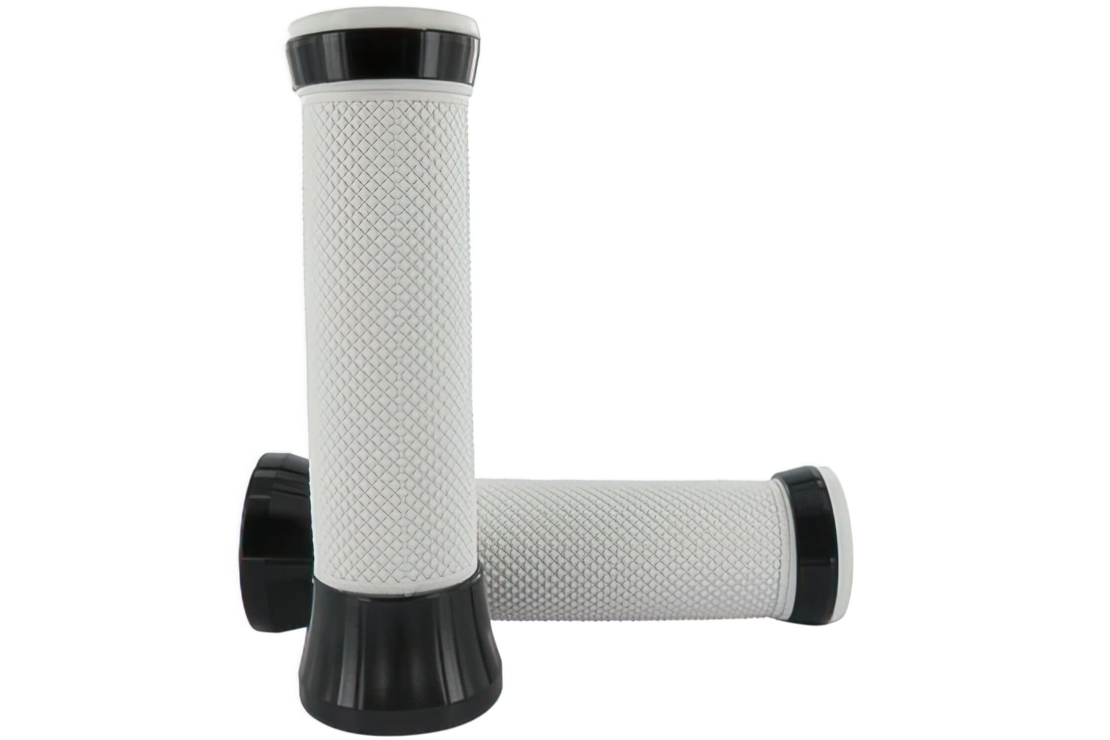 STR-065.07/BK Manopole STR8 “CNC”, bianco/nero, COD: STR-065.07/BK