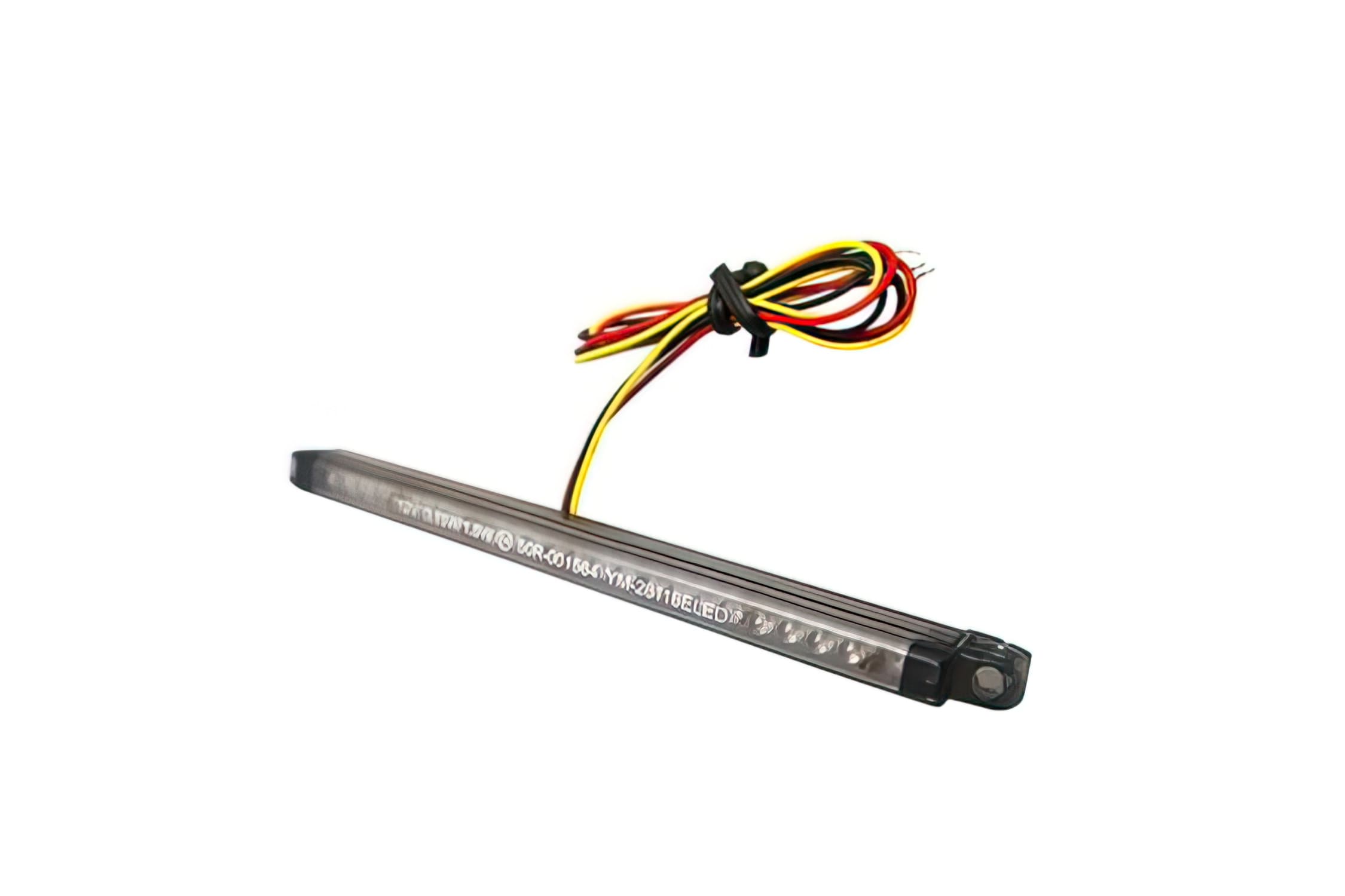 EKP-17612 Fanalino universale 24 LED sfumato omologato CE