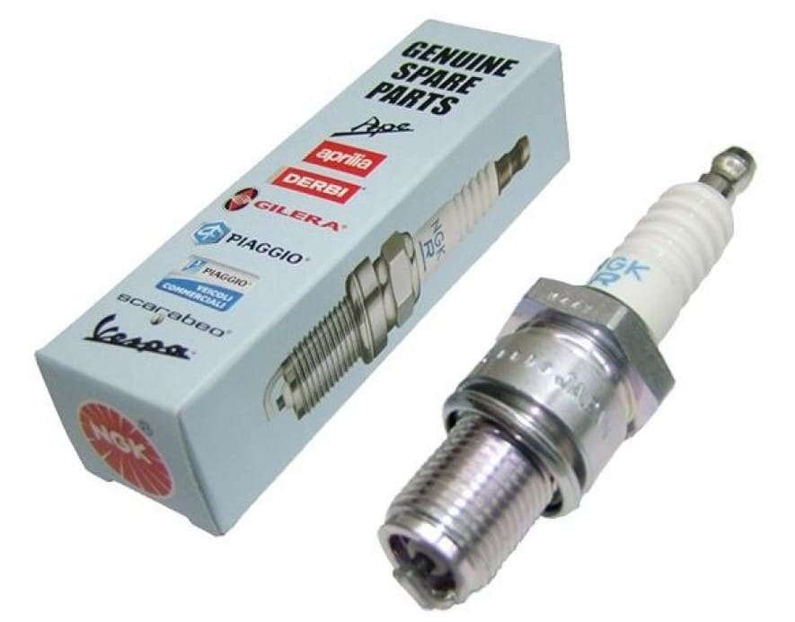ap8206915 original piaggio br9es spark plug