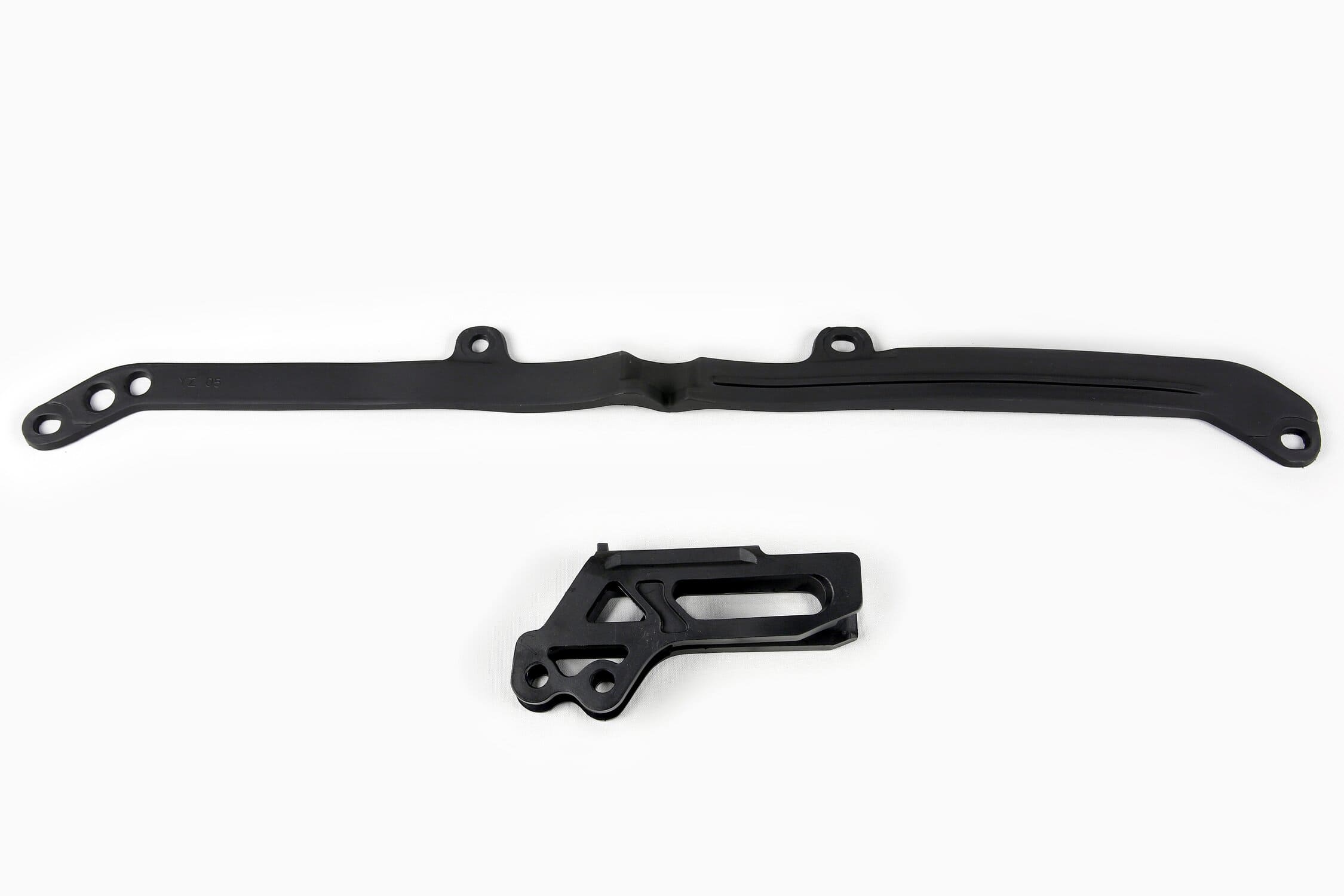 UF-YA04805@001 Kit cruna catena + fascia forcella Yamaha YZ 125 / 250 dopo 2015 nero UFO, COD: UF-YA04805@001