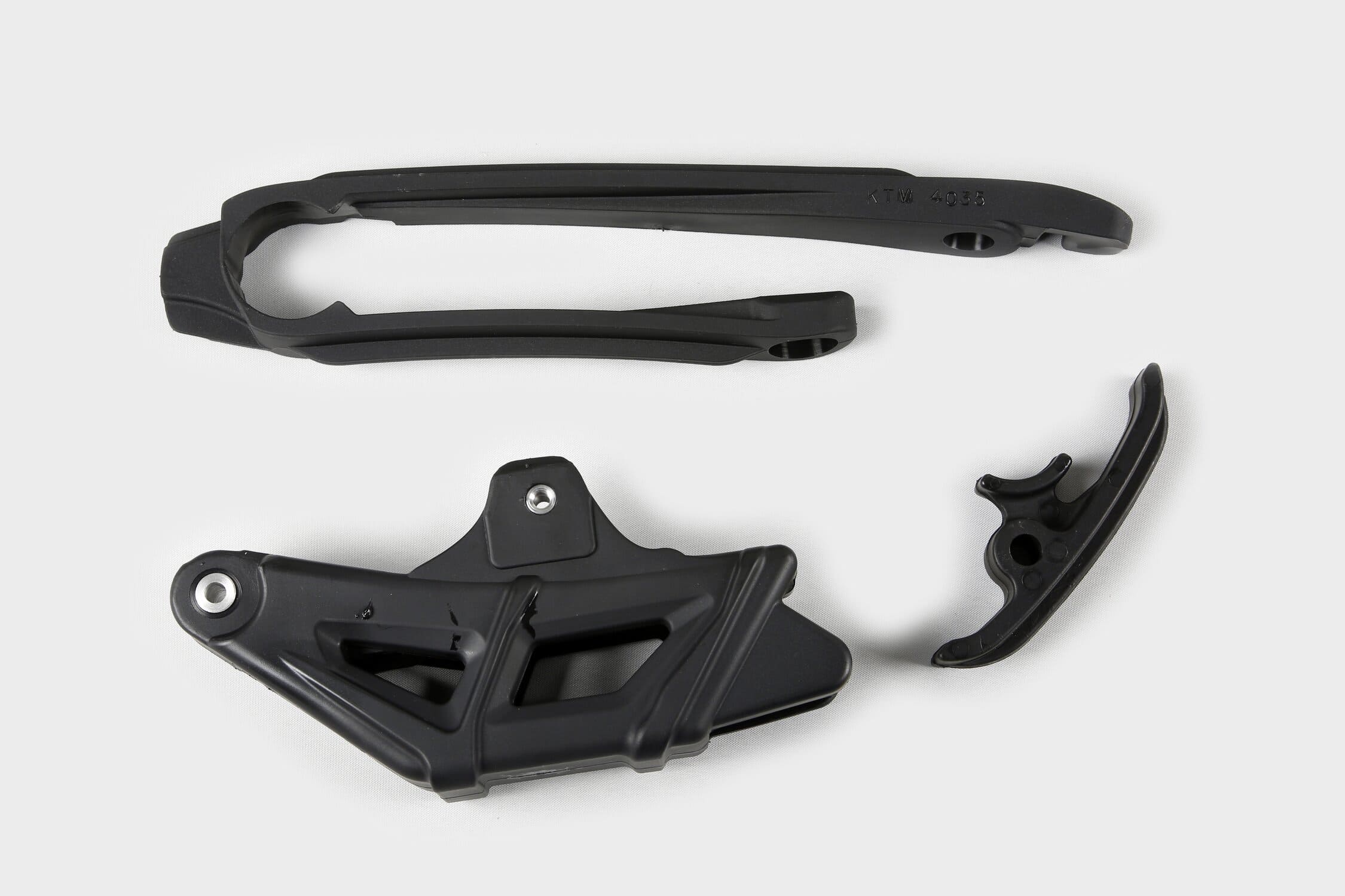 UF-KT04036@001 Kit cruna catena + fascia forcella KTM EXC 2012-2023 nero UFO, COD: UF-KT04036@001