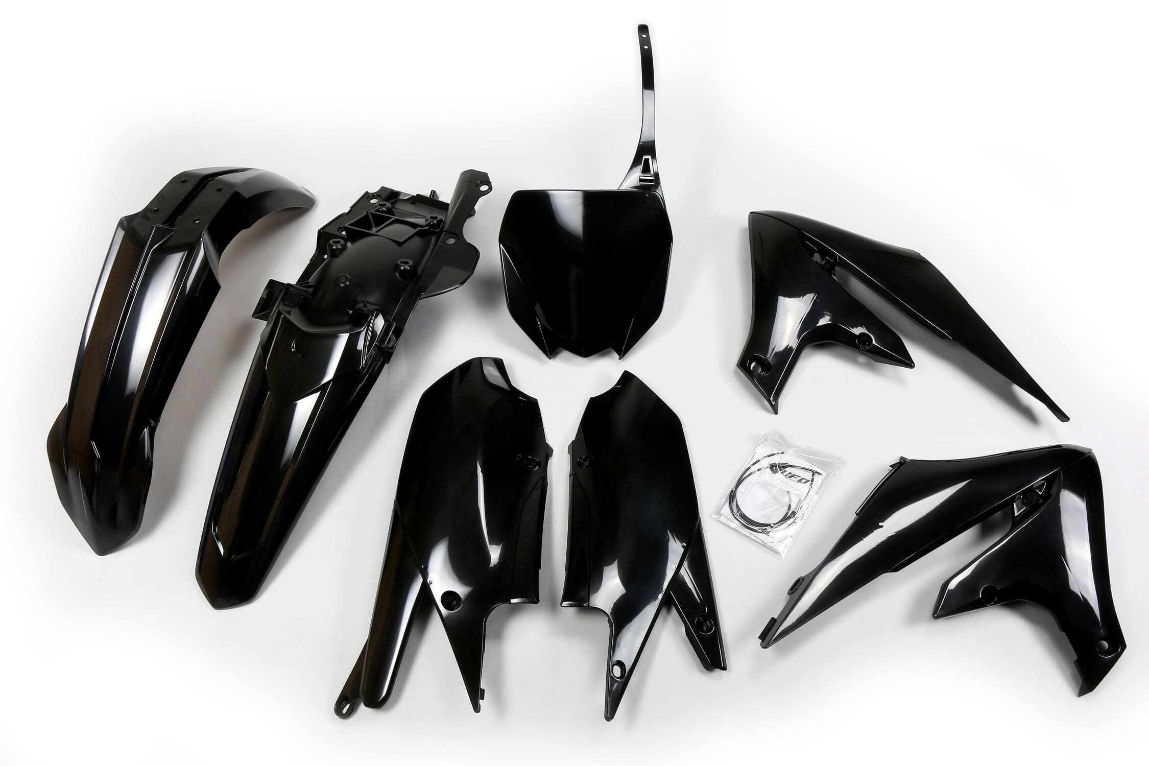 UF-YAKIT321@001 Kit plastiche Yamaha YZF dopo 2018 UFO nero, COD: UF-YAKIT321@001