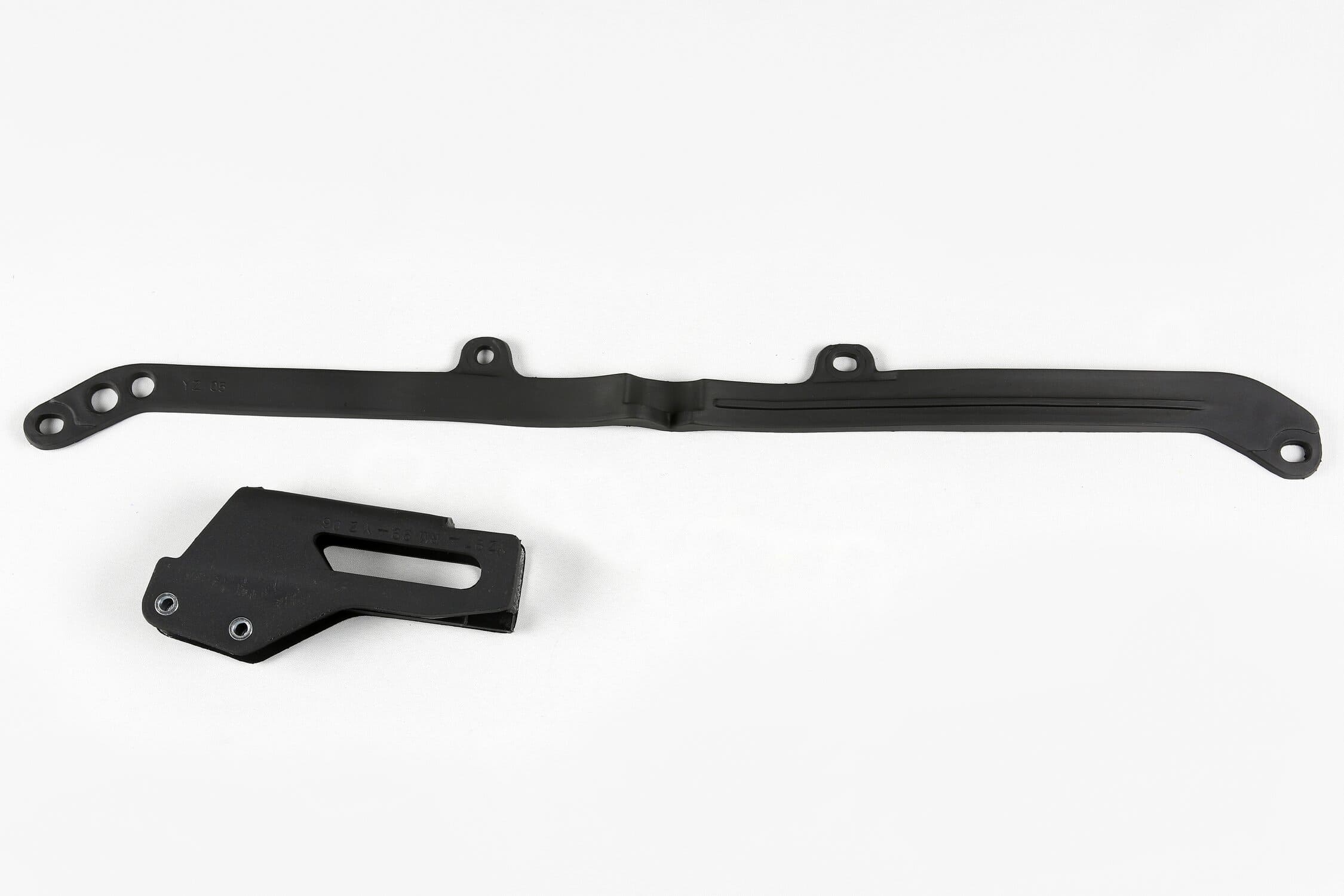 UF-YA04803@001 Kit cruna catena + fascia forcella Yamaha YZF 250 / 450 2005 nero UFO, COD: UF-YA04803@001