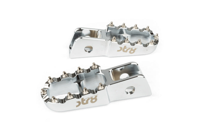 STR-220.21/SI Poggiapiedi passeggero Derbi STR8 CNC Grooves (set)