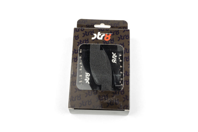 STR-220.23/BK Poggiapiedi passagero Rieju MRT STR8 CNC Nero (Set)