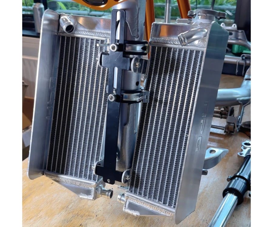 Radiatore Racing RPG Twin Radiator MK2 / Yamaha Jog / Plug & Play / Universale