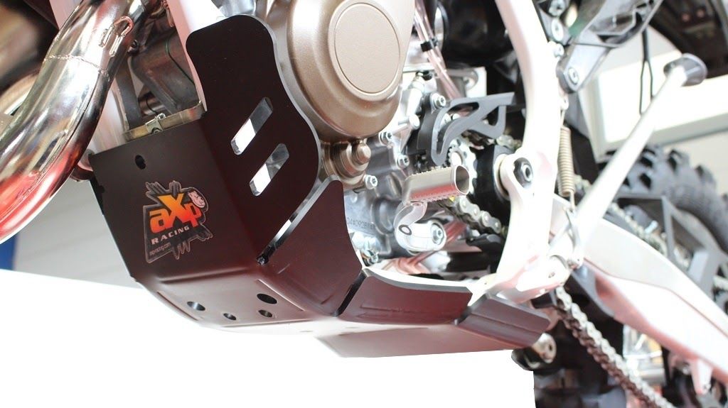 AX1447 Paramotore AXP XTREM 8mm - KTM 125 XC-W 17-19 - Nero
