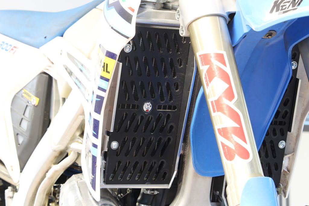 AX1572 Protezioni radiatori AXP XTREM - TM