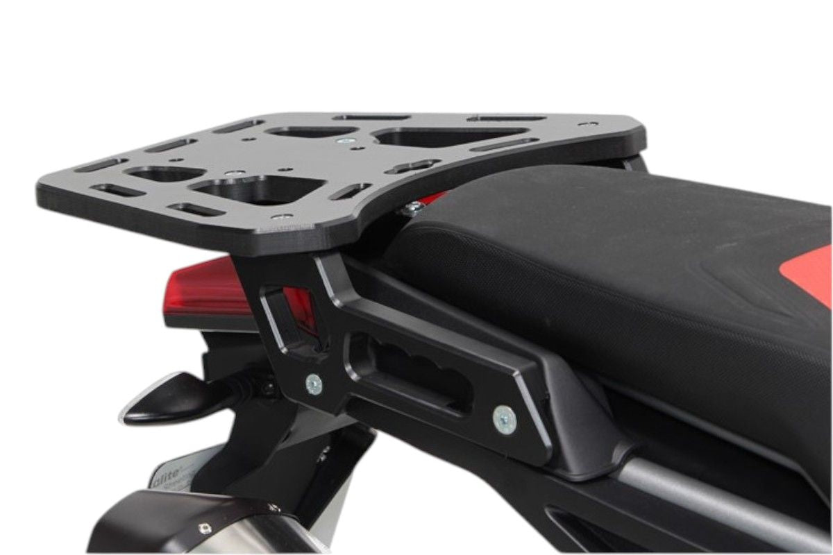 AX1695 Portapacchi posteriore AXP in HDPE - Aprilia Tuareg 660 - nero