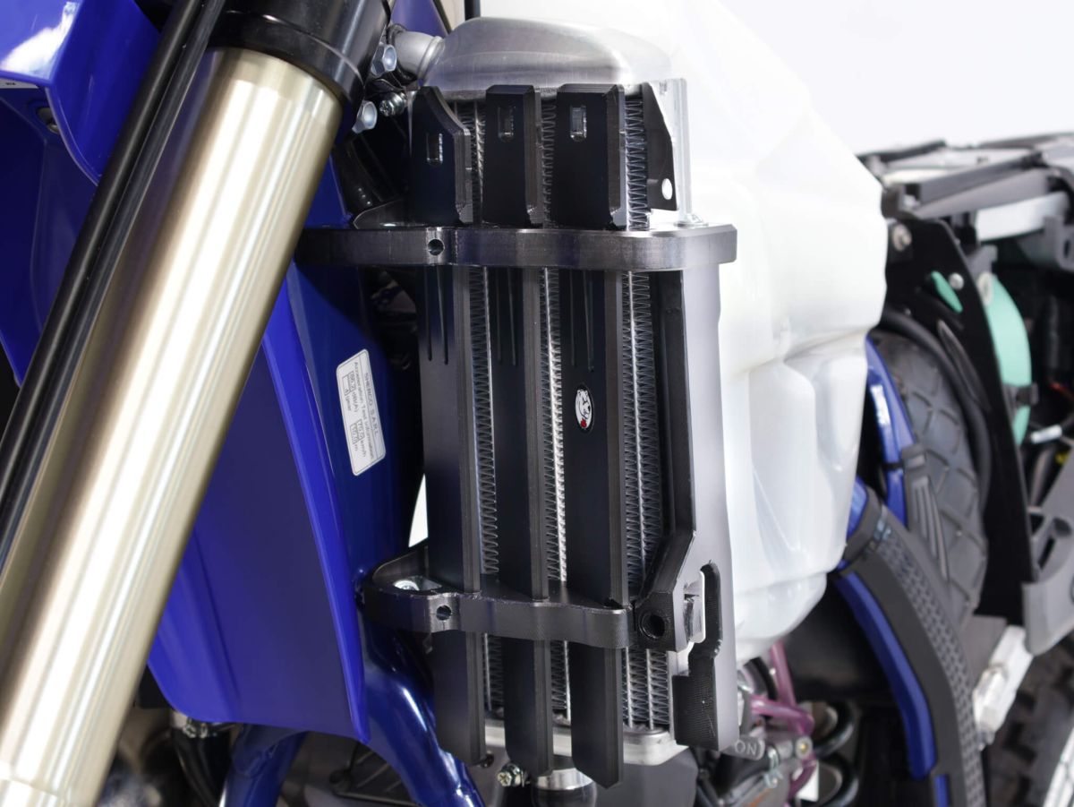 AX1767 Protezioni radiatori AXP in HDPE (polietilene ad alta densità) - SHERCO - Nero