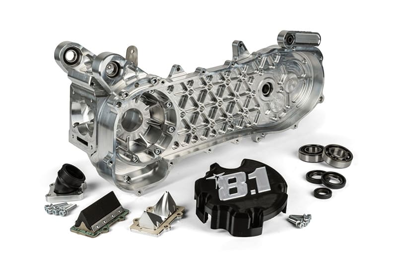 Carter motore completo 8.1 Fireblade 70cc per albero Ø maggiorato da 25mm versione Piaggio (braccio corto per ruota da 10”).