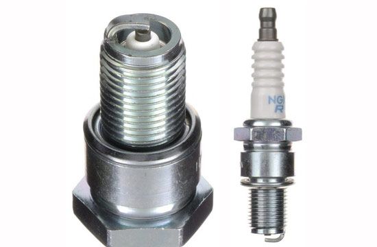 NGKBR9ES Candela NGK BR9ES (10 pezzi per scatola)