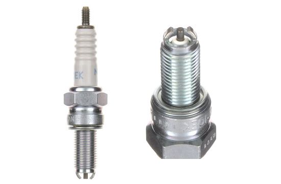 NGKCR10EK Candela NGK CR10EK (venduta singolarmente)