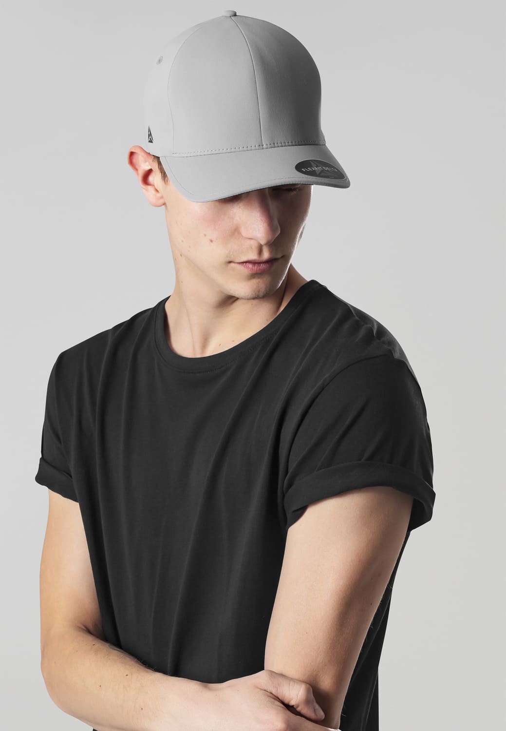 FF-180-00473-0053 Cappellino Flexfit Delta argento S/M