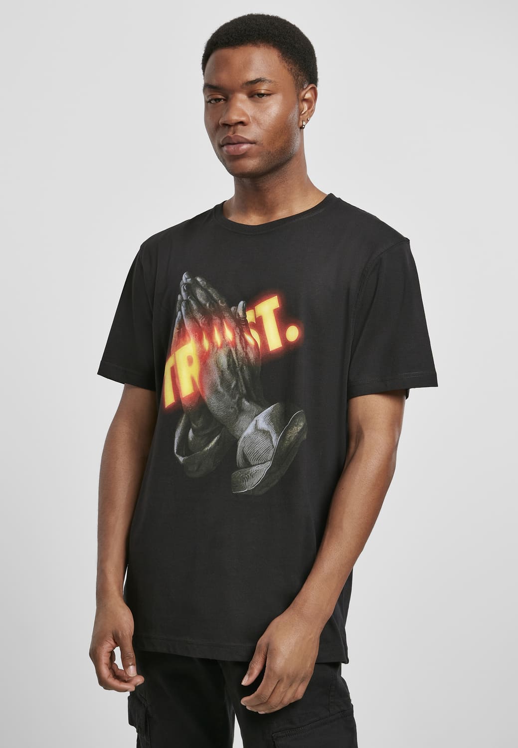 CS2603-00007-0060 Glowing Trust Cayler &amp; Sons T-shirt black XXL