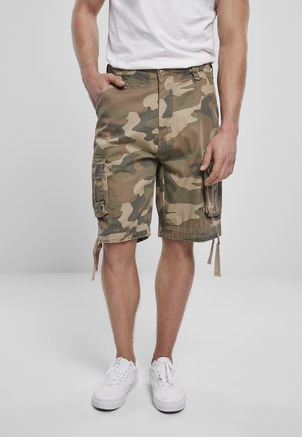 BD2012-02633-0231 Brandit Urban Legend cargo shorts Brandit light woodland 7XL