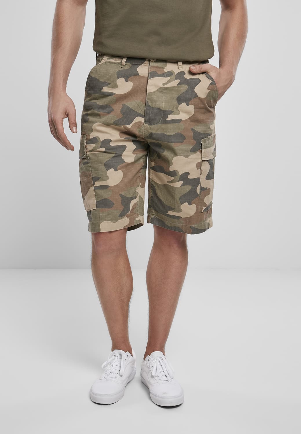 BD2019-02633-0231 Pantaloncini cargo BDU Ripstop Brandit light woodland 7XL
