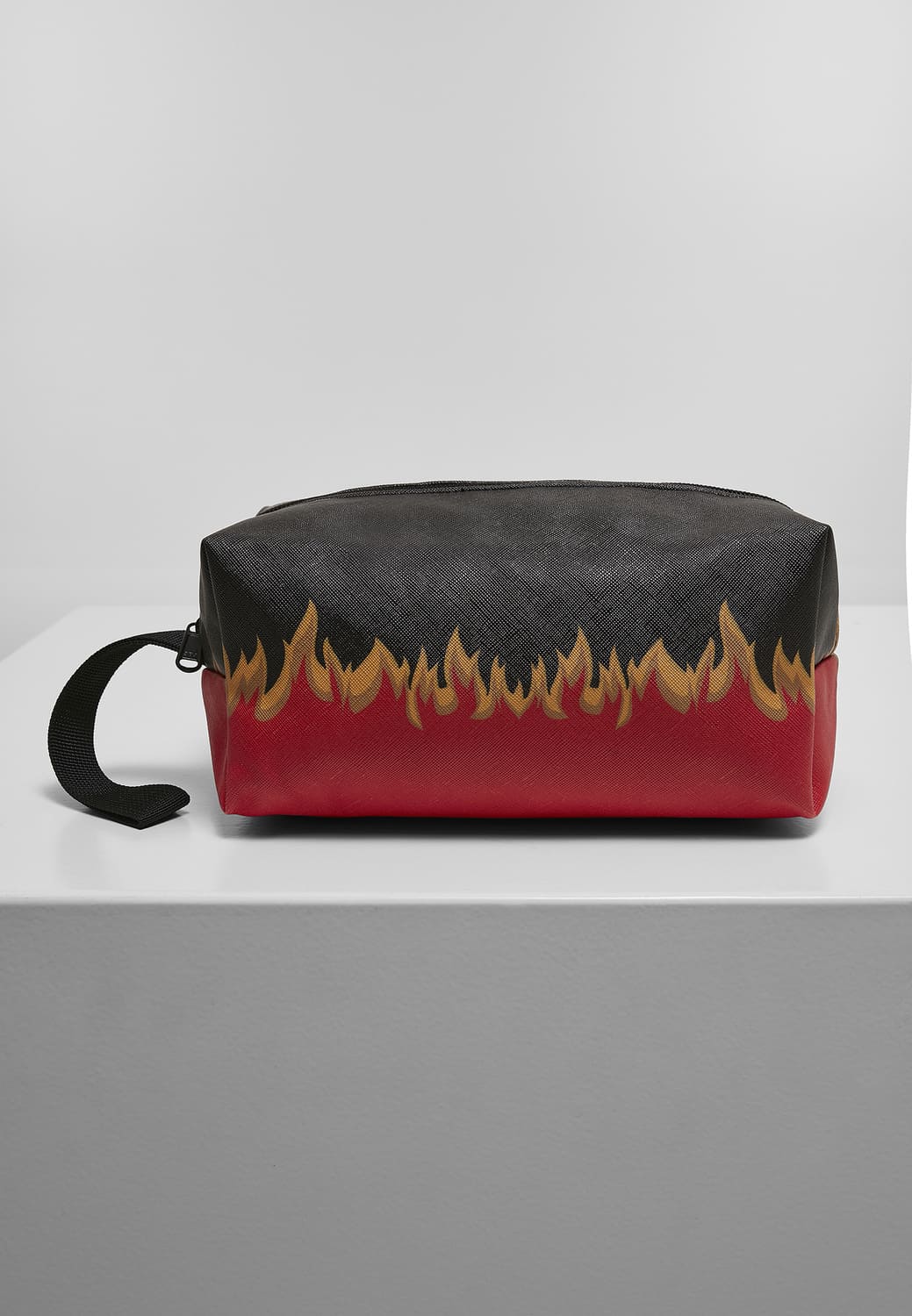 MT1504-02374-0050 Sacchetto cosmetico Flame Print nero/rosso