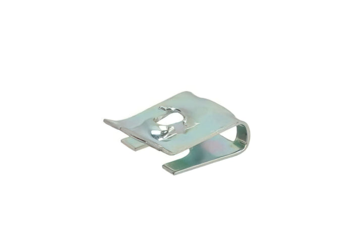 OE-PIACM017418 Agrafe de carénage couvre guidon Piaggio pour Vespa Primavera / Sprint 3V i.e. 50-150cc, COD: OE-PIACM017418