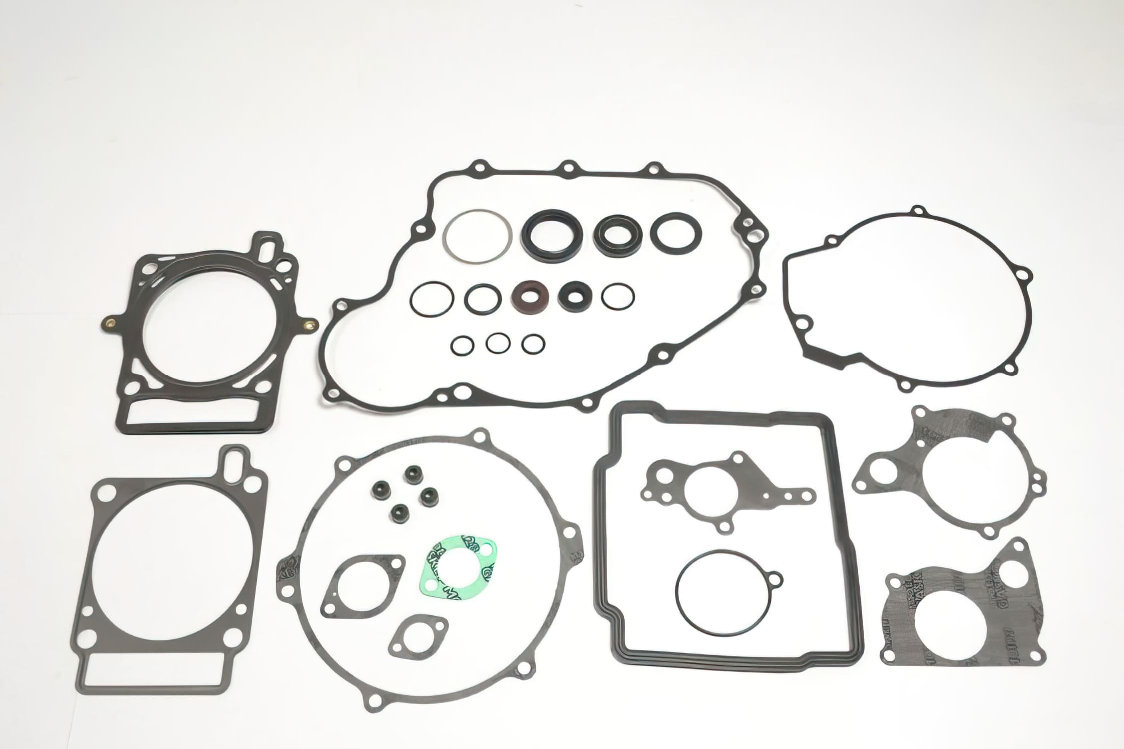 AT-09342972 Complete gasket kit with oil seal Husqvarna TC / TE 250