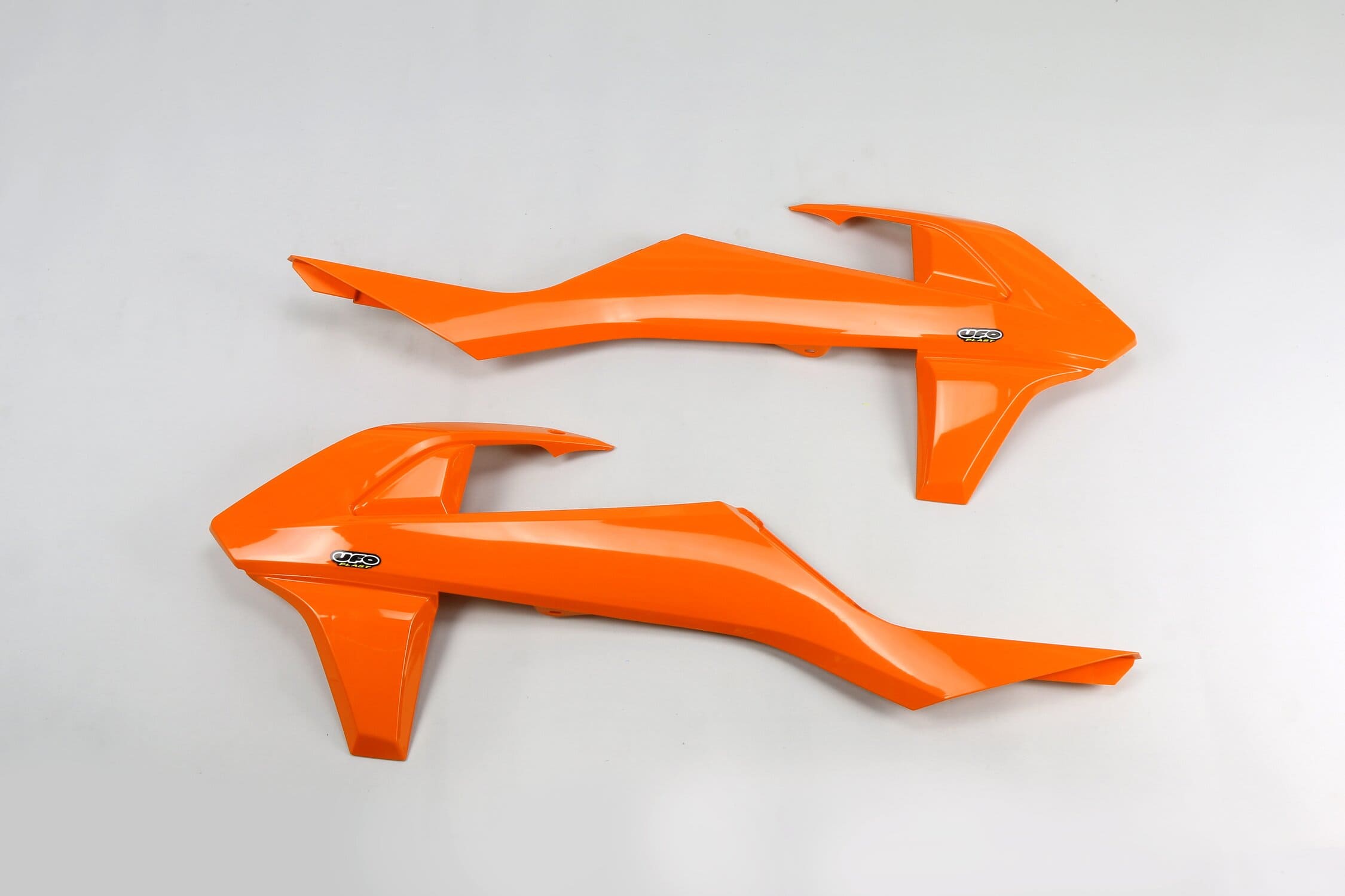 UF-KT04061#127 Plastiche radiatore KTM SX / EXC 2016-2019 UFO arancione, COD: UF-KT04061#127