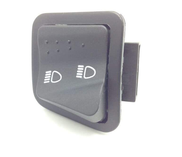 STR-597.48 Interruttore fari Piaggio, COD: STR-597.48