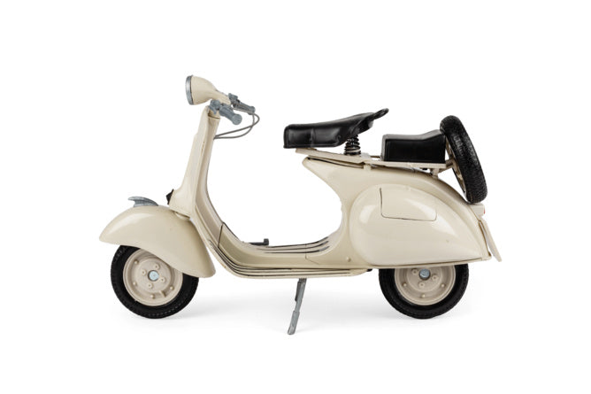 OE-PIA606188M Miniature Model Vespa 150 VL1T Cream 1:6 