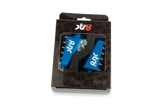 STR-220.20/BL Poggiapiedi Derbi STR8 CNC Blu (Set)