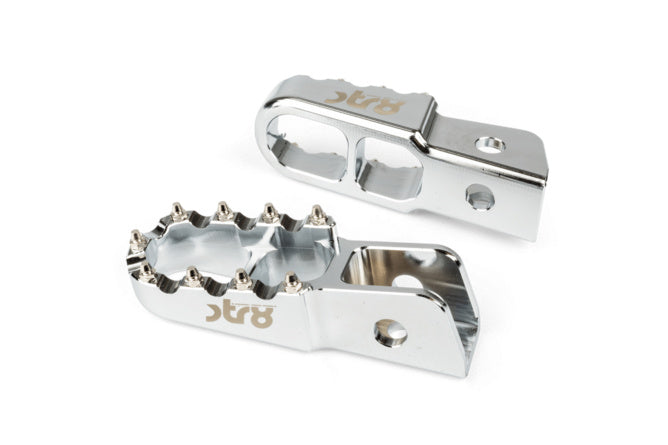 STR-220.21/SI Poggiapiedi passeggero Derbi STR8 CNC Grooves (set)