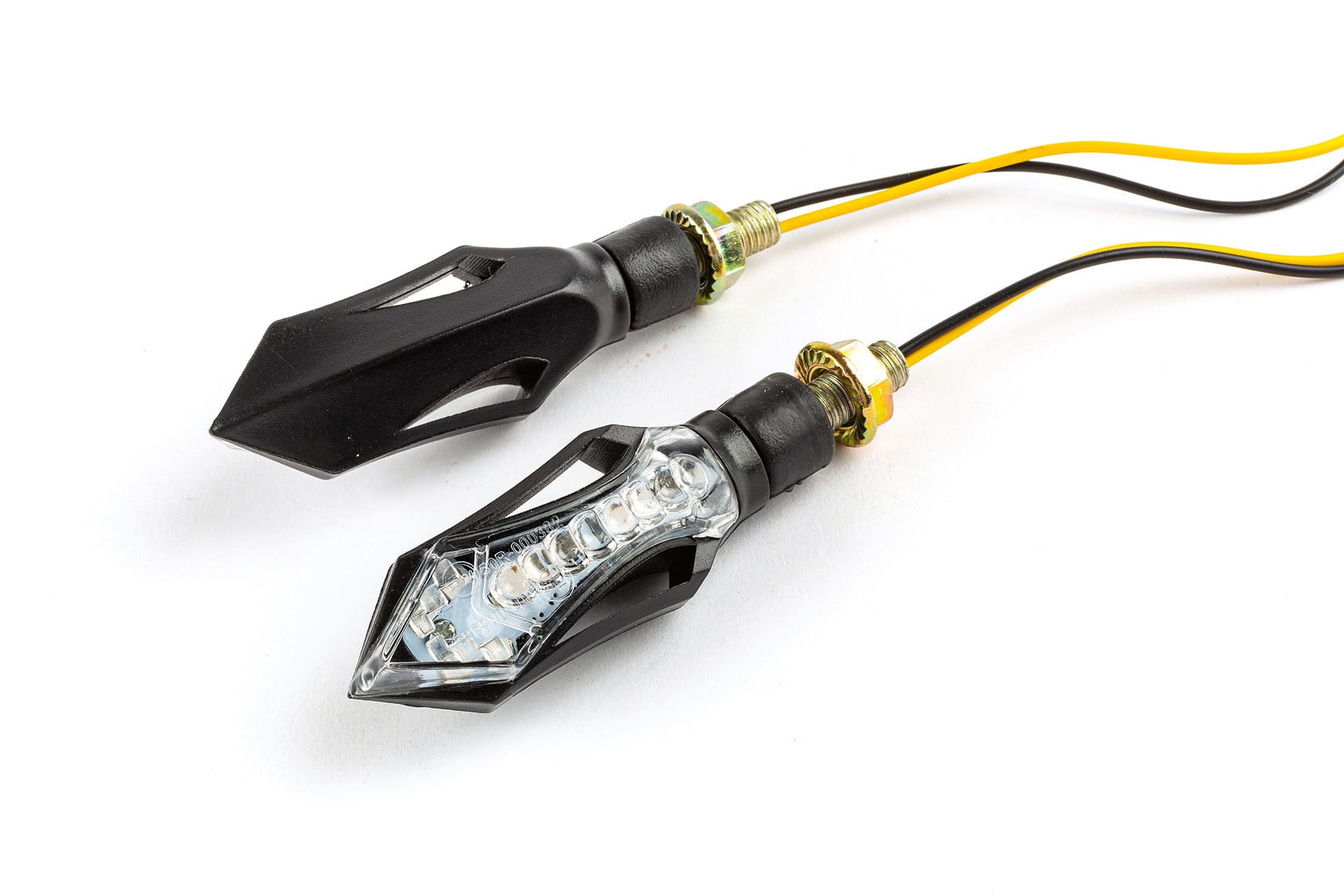 STR-678.46/BK Frecce LED sequenziali Sakado nero / trasparente omologato CE