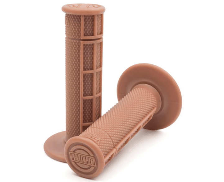 024037 race cut grips for offroad gum