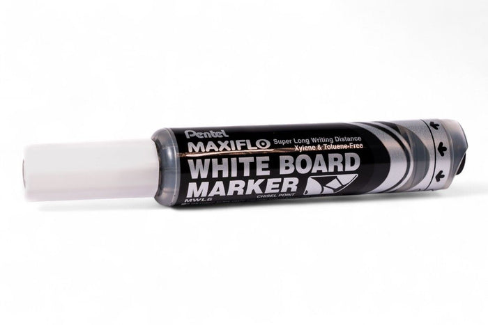 AV3402N Marcatore cancellabile Maxiflo per lavagne - Punta a scalpello da 2-6mm - Nero