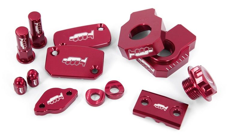 AVK017 Kit particolari in alluminio - BETA - Rosso
