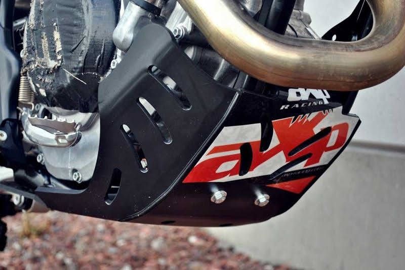 AX1359 Paramotore AXP 6mm - KTM 250/350 SXF 16-18 - Nero
