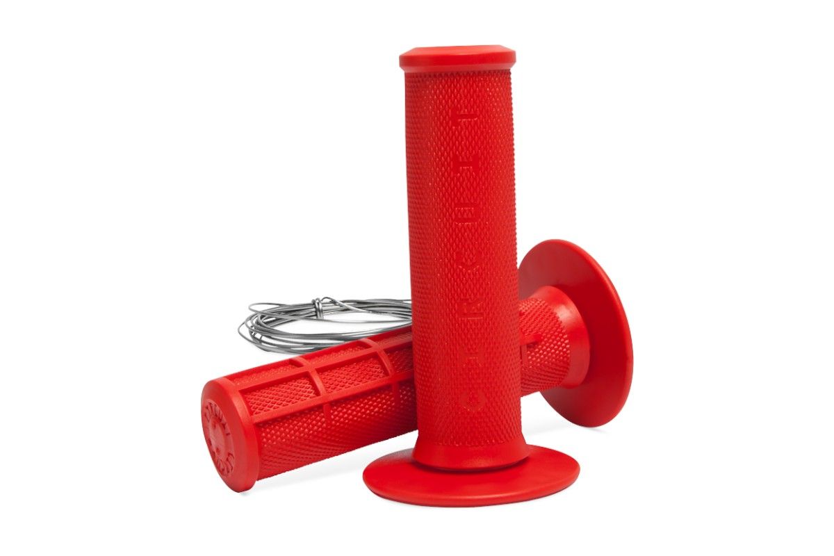 MN1741R Manopole CIRCUIT III - Rosso