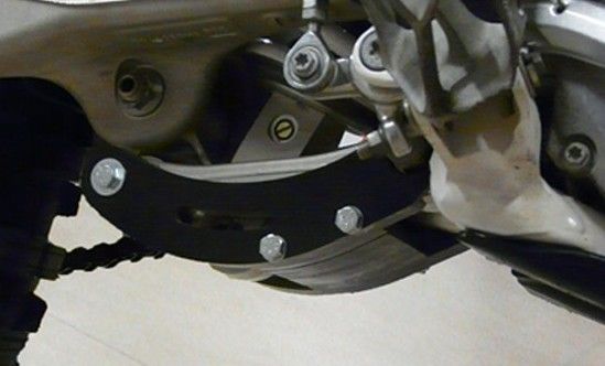MSU2234 Protezione leverismi MECA SYSTEM in PEHD - HUSQVARNA
