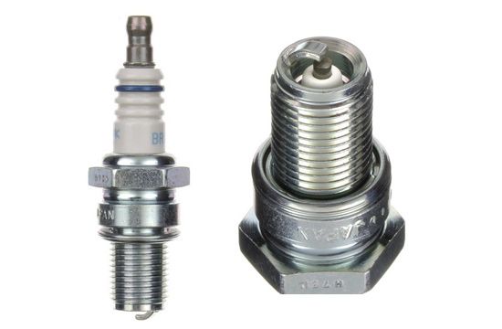 NGKBR9ECM Candela NGK BR9ECM (10 pezzi per scatola)